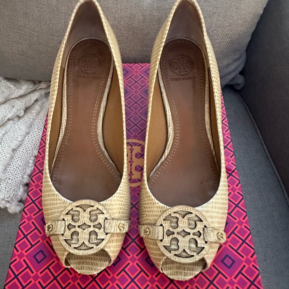 Tory Burch Trench Tan Wedge Heels